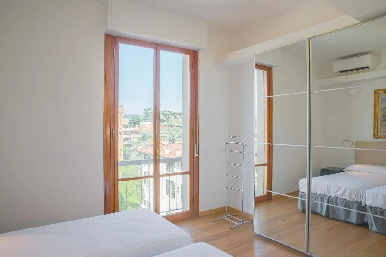 Apartments Florence - Pier Capponi Duomo Italy